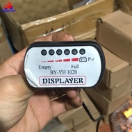 Electric vehicle battery capacity indicator, electric vehicle battery level indicator