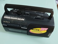 SONY CFM-10 收音機連卡式錄音機