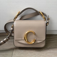 Chloe mini c 肩背斜背手提包 大象灰