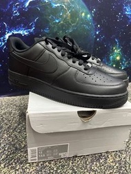 Nike Air Force 1 全黑