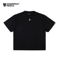 คนอันตราย DSP Gothic Letter เสื้อยืดแขนสั้นอเมริกัน < Ne1> Fit อ่อนเยาว์ยอดนิยมรอบคอพิมพ์เสื้อยืดสํา