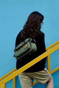 日系休閒尼龍防水郵差包 微單相機包