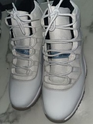 Air Jordan 11 Retro "Concord" style