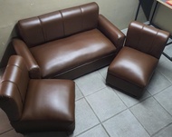 sofa set brown leather uratex foam cod !!!