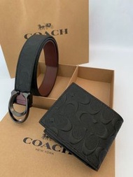 Coach 浮雕 C 黑色皮帶及雙折銀包禮盒套裝槍金屬 C 扣