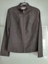 全新~馬獅龍MICHEL RENE西裝外套，尺寸36，鐵灰色
