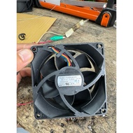 12VDC 1.5A 4-Wire Fan Size 9x9cm Thickness 38mm
