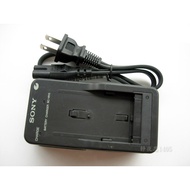 Ready Stock Original Sony NP-F770 F730 F750 F570F550 F970F960 Battery Charger BC-V615