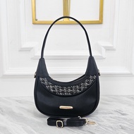 HARUKA Berlin Women's Sling Bag