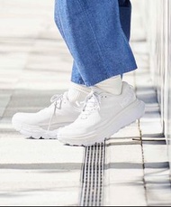 HOKA Stinson ATR 6 Nimbus Cloud