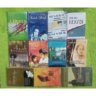 ATHEIS LITERARY NOVEL BOOK WRONG CHOOSE TO SEE GUS DUR DIPAN KALI BEKASI AZAB AND SENGSARA WEAK ENJO