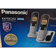 PANASONIC KX TG252 TWIN SPEAKER DIGITAL CORDLESS PHONES