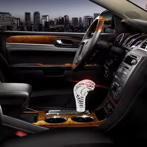 Universal Car Manual Gear Shift Knob Stick Led Eyes Chrome Cobra Snake Cool Shift Lever High Quality