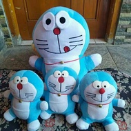 Doraemon doll gives 3