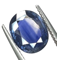 พลอย ไพลิน เเท้.  พร้อมใบเซอร์. Natural Blue Sapphire. 3.47 การัต (Cts.) พลอยแท้. Certificate Availa