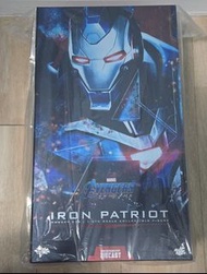 (全新未開) Hot toys 愛國者 MMS547 Endgame  Iron Patriot MMS547D34 鋼鐵俠 鋼鐵人