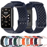 Silicone breathable strap Suitable for Mi Band 7 Pro strap Hole model silicone double buckle strap L