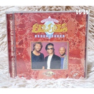 BEE GEES KARAOKE GREATEST HITS
