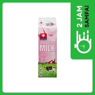 Diamond Susu Fresh Milk Strawberry 946 ml