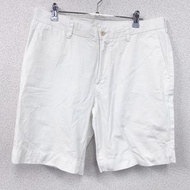 白色古著Polo Ralph Lauren 短褲。
