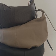 Tas wanita hobo NO BRAND kulit asli - Ivory Leather Sling Bag
