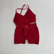 AYBL Adjustable Thin Shoulder Strap I-Shaped Beautiful Back+Ribbed Back Pleated Shorts Seamless Skin