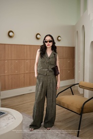 พร้อมส่ง Set เสื้อแขนกุดทรงสูทผ้าทอ+กก.ขายาว งานป้ายvshopbrand