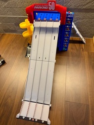 日本 Tomica Tomy 好玩 滑梯停車場 可泊50輛車仔 Tomica Slider Parking 50 停車場 car carpark Tomica Tomy 50週年 紀念版 特別版