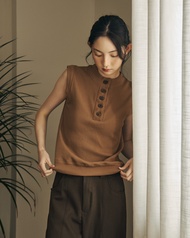 leismo - Textured Knit Vest เสื้อเเขนกุด