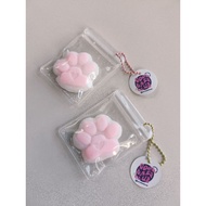 [SG] Heart Paw Mochi Squishy Keychain