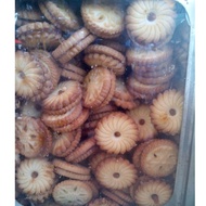 biskut jem nenas/biskut tin timbang