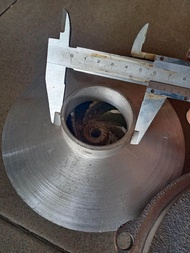 Cánh quạt bơm nước 2.5hp