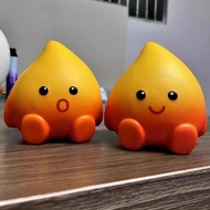 Mainan Squishy Api / Mainan Squishy Viral Anti Stress/Boneka Squishy Bentuk Api