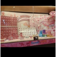 Sakura hello kitty mahjong set crystal clear Sanrio