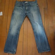 Levis523