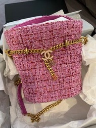 Chanel 粉紅手袋
