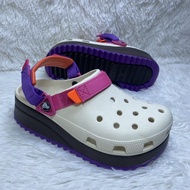 [พร้อมส่งจากไทย]รองเท้าลำลองผู้หญิงละผู้ช่าย รุ่นออกมาใหม่กำลังฮิต CROCS Classic Mega Crush Clogแท้