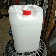 Used 10 liter jerry can