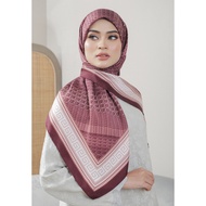 ARIANI Luxe Square Madeline