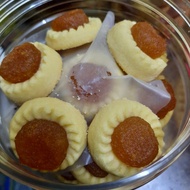 kuih raya Tart Nenas Nanas Bunga Klasik/Tradisi(Marjerin)