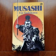 BUKU MUSASHI (1692 DIBAGI 2 = 846 HAL COVER HC 2)
