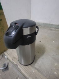 Tiger 虎牌 氣壓式不銹鋼保溫壺 2.2L/3L 二手 良好 氣壓泵正常」；