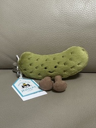 Jellycat Amuseables pickle 醃黃瓜 掛飾