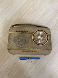 懷舊復古收音機 antique radio