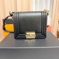 Chanel Boy Mini 黑色荔枝紋牛皮 金鍊 迷你翻蓋斜背包