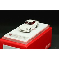 DMH 1/64 Aston Martin DB4 GT Zagato PEARL WHITE