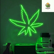 [ready stock]ป้ายไฟนีออนใบกันชา สมุนไพร เขียว cannabis neon guncha weedมีบริการเก็บเงินปลายทาง
