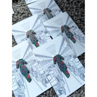 ENAMEL PIN KEBAYA CABIN CREW MALAYSIA AIRLINES (MAS)