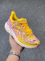 HOKA ONE ONE 8 Clifton 8
