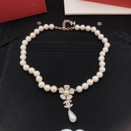 香奈兒Chanel山茶花珍珠項鍊 幾乎全新 全套原裝配件 順豐包郵